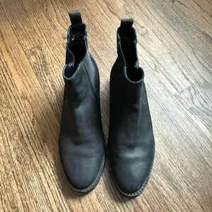 Thursday Legend Chelsea Boots
